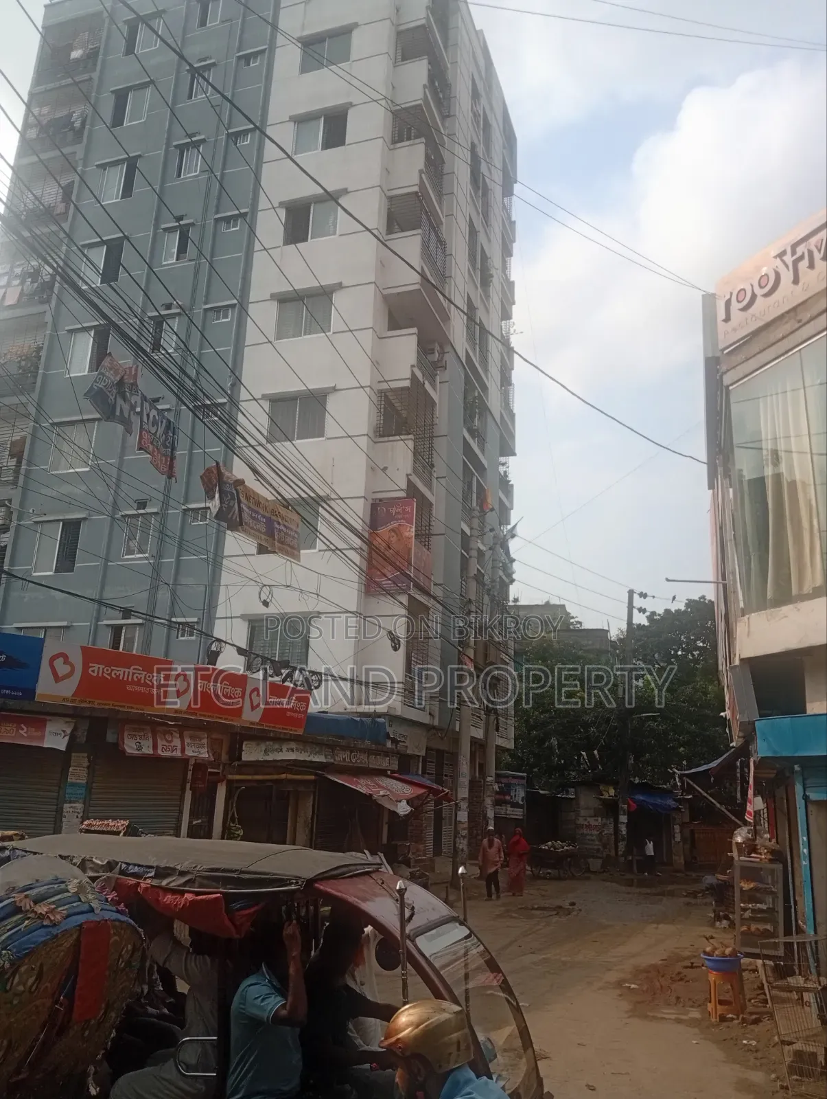 3-Bedroom Apartment in Antala Moor Khilkhet for Sale