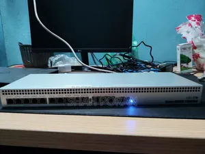 Rb1100ahx4 সুইচ