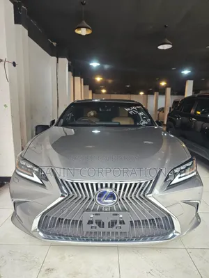লেক্সাস ইএস ২০২১