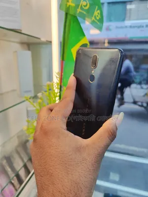 Oppo F11 64 GB Black