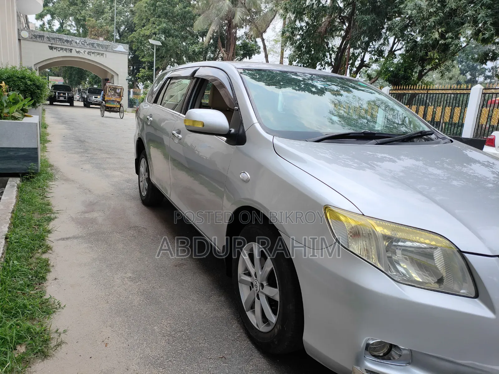 Toyota Corolla Fielder 2010 Silver