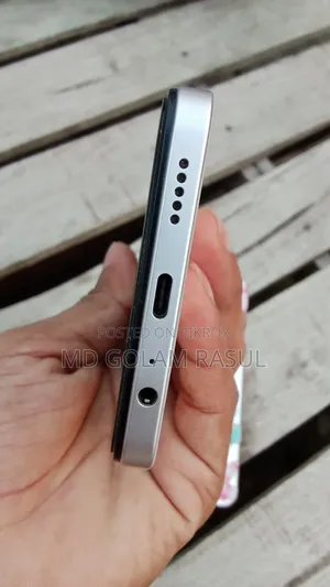 Vivo Y19s Pro 128 GB Silver
