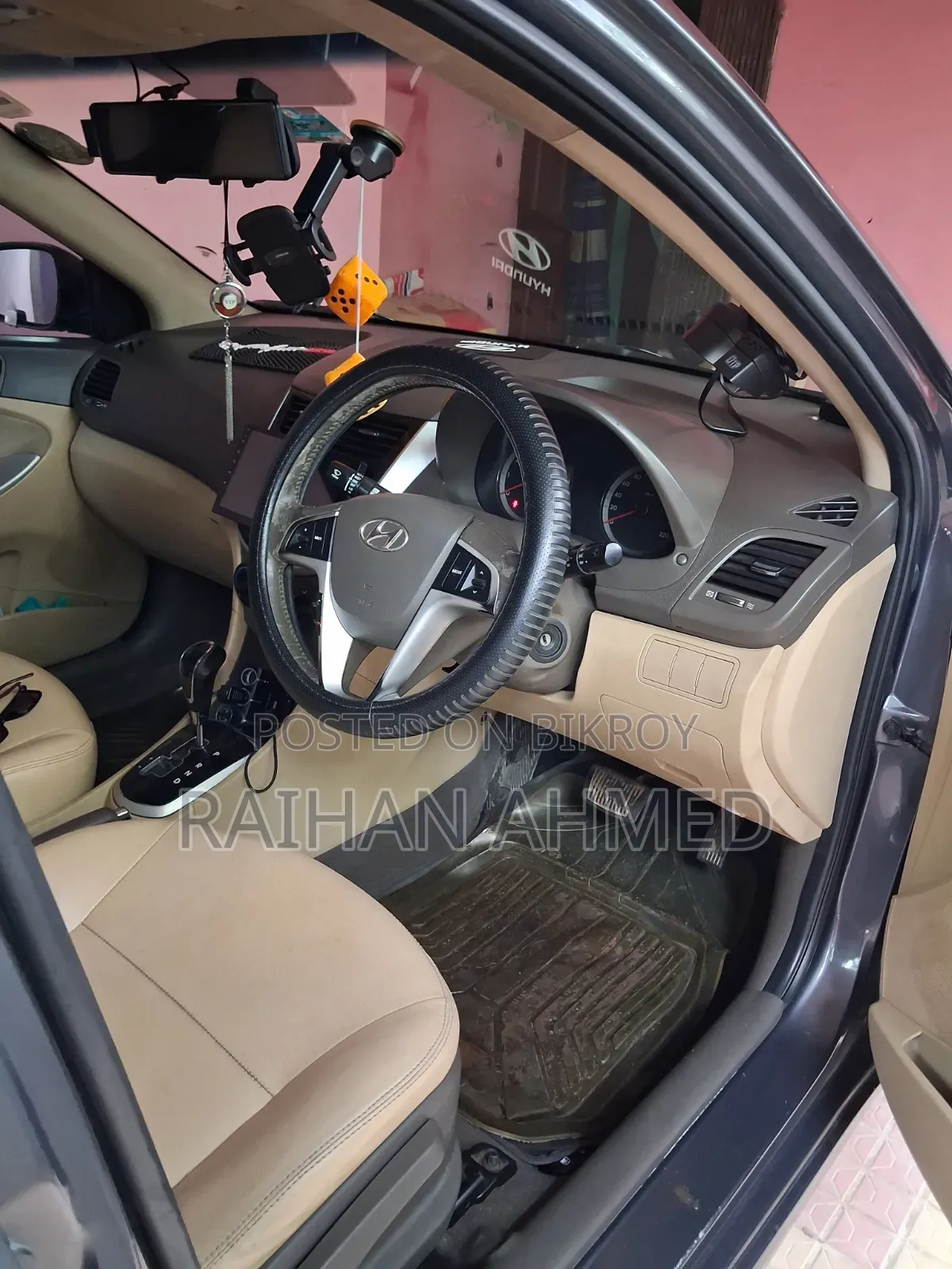 Hyundai Accent 2012 Gray