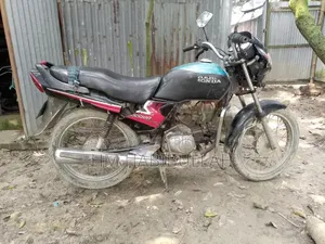 Honda XL 125 2010 Black