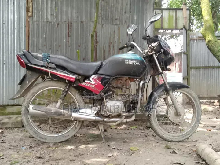 Honda XL 125 2010 Black