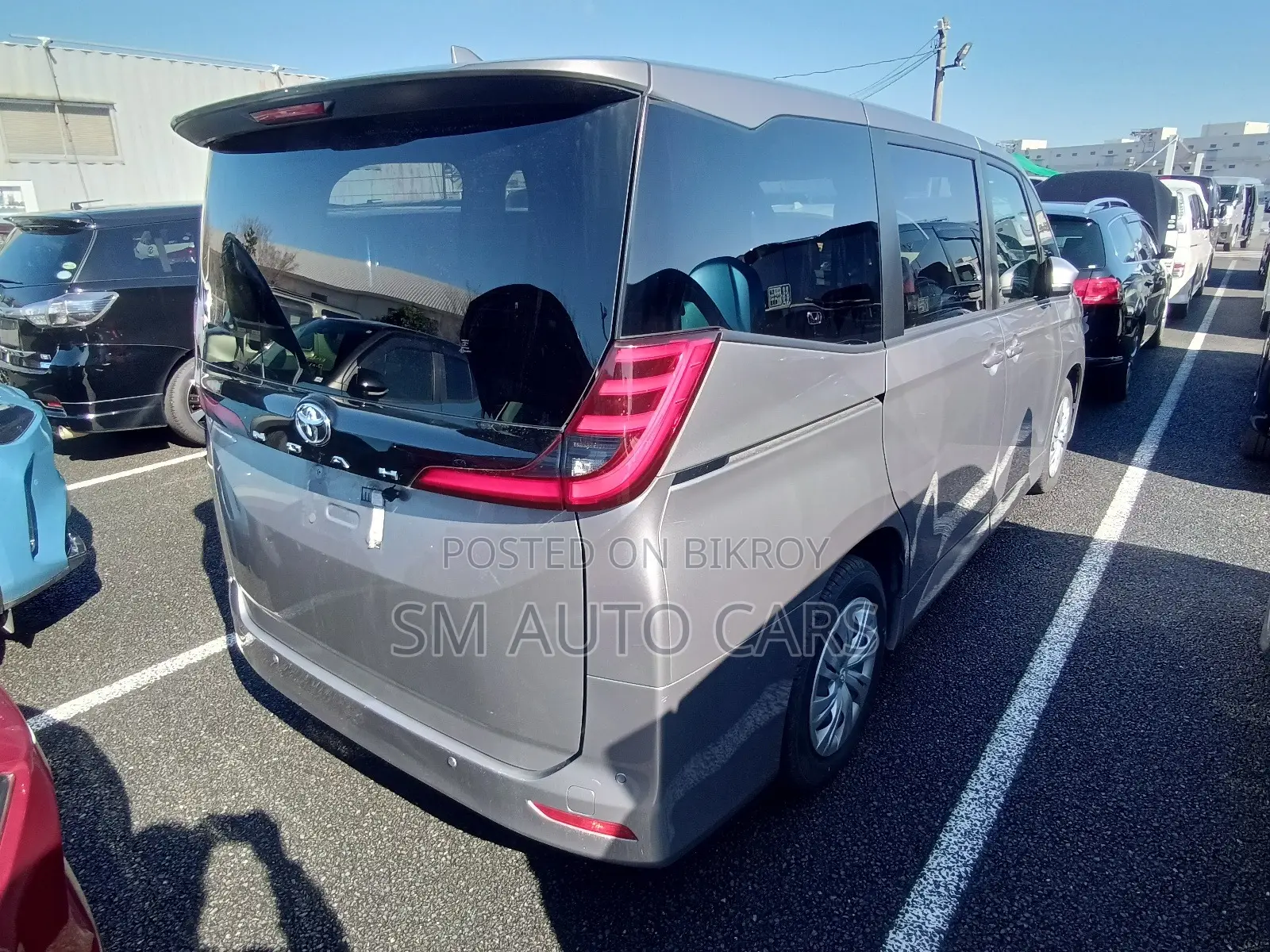 Toyota Noah 2022 Gray
