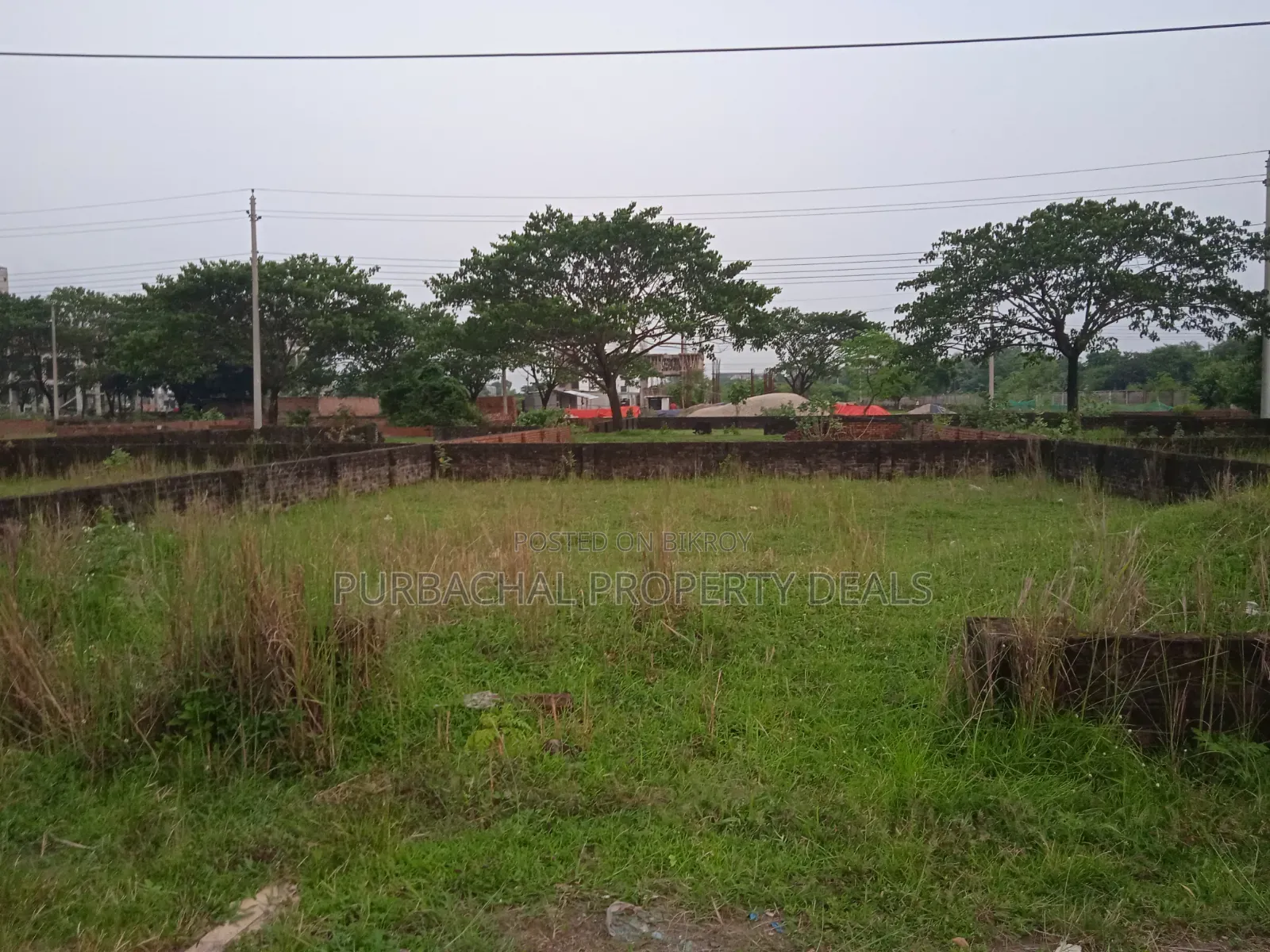 বসুন্ধরা R/a-এর Block-M এ আকর্ষণীয় ৩ কাঠার প্লট বিক্রয়
