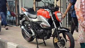 Suzuki 2024 Orange