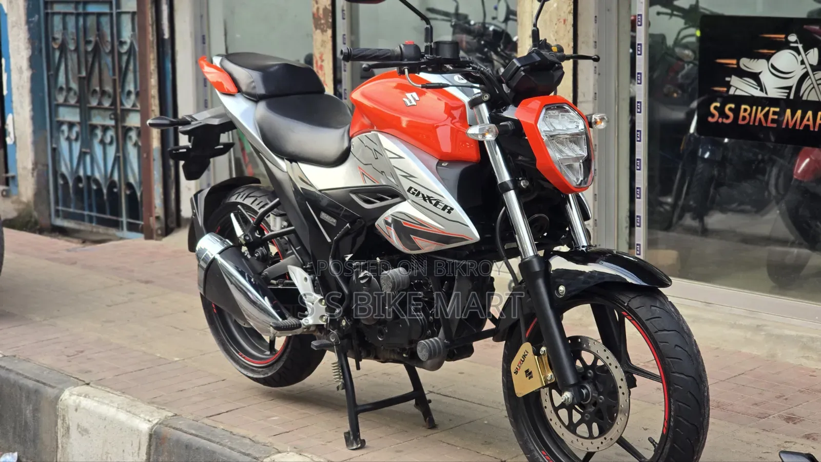 Suzuki 2024 Orange
