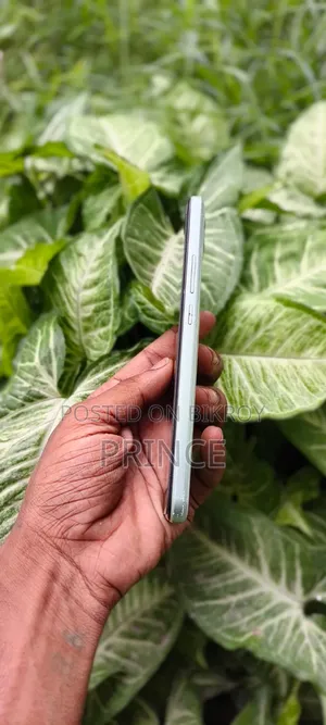 সিম্ফনি জেড৪২ ৩২ জিবি গ্রে