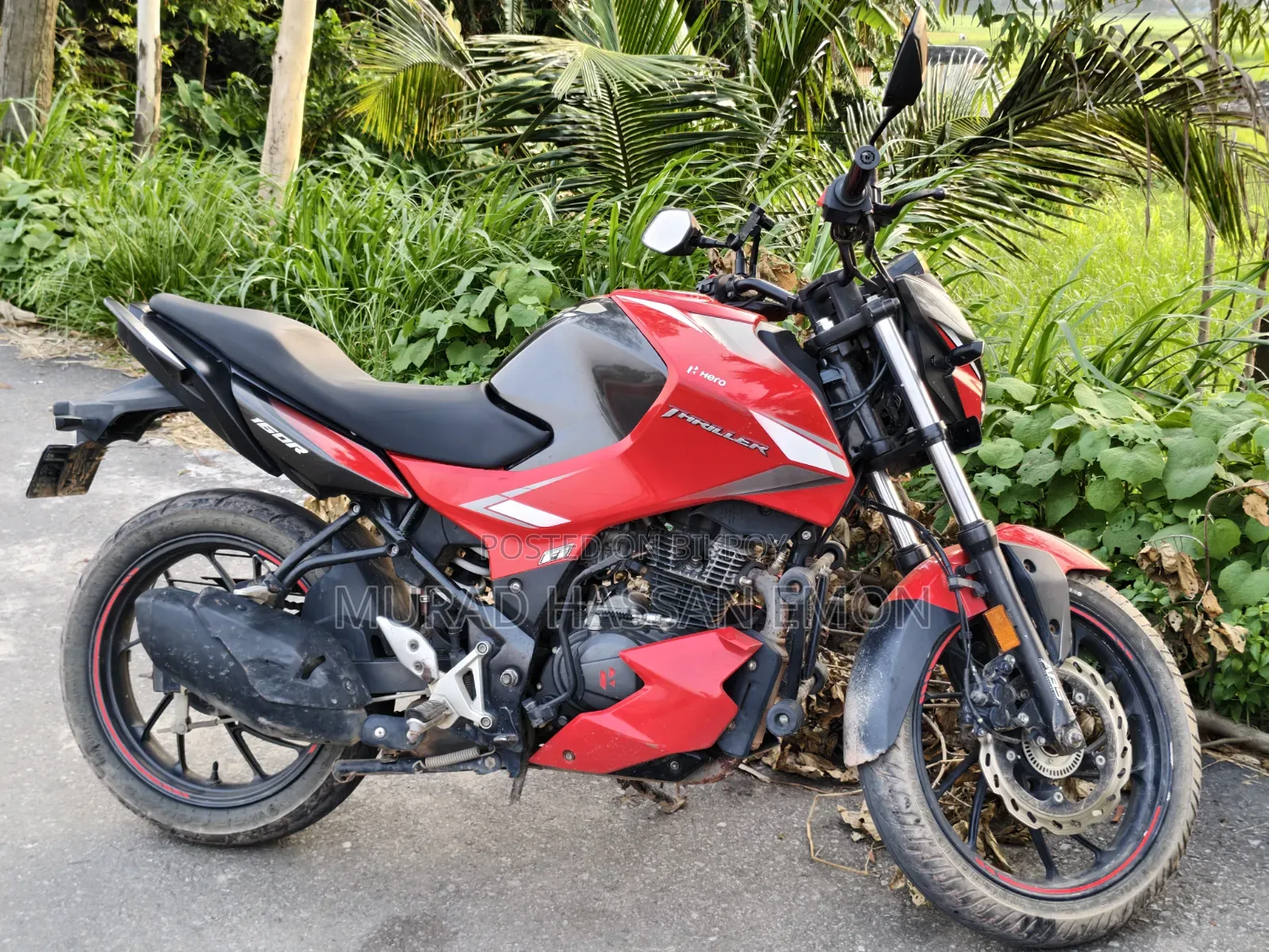 Hero Thriller 160R 2022 Red