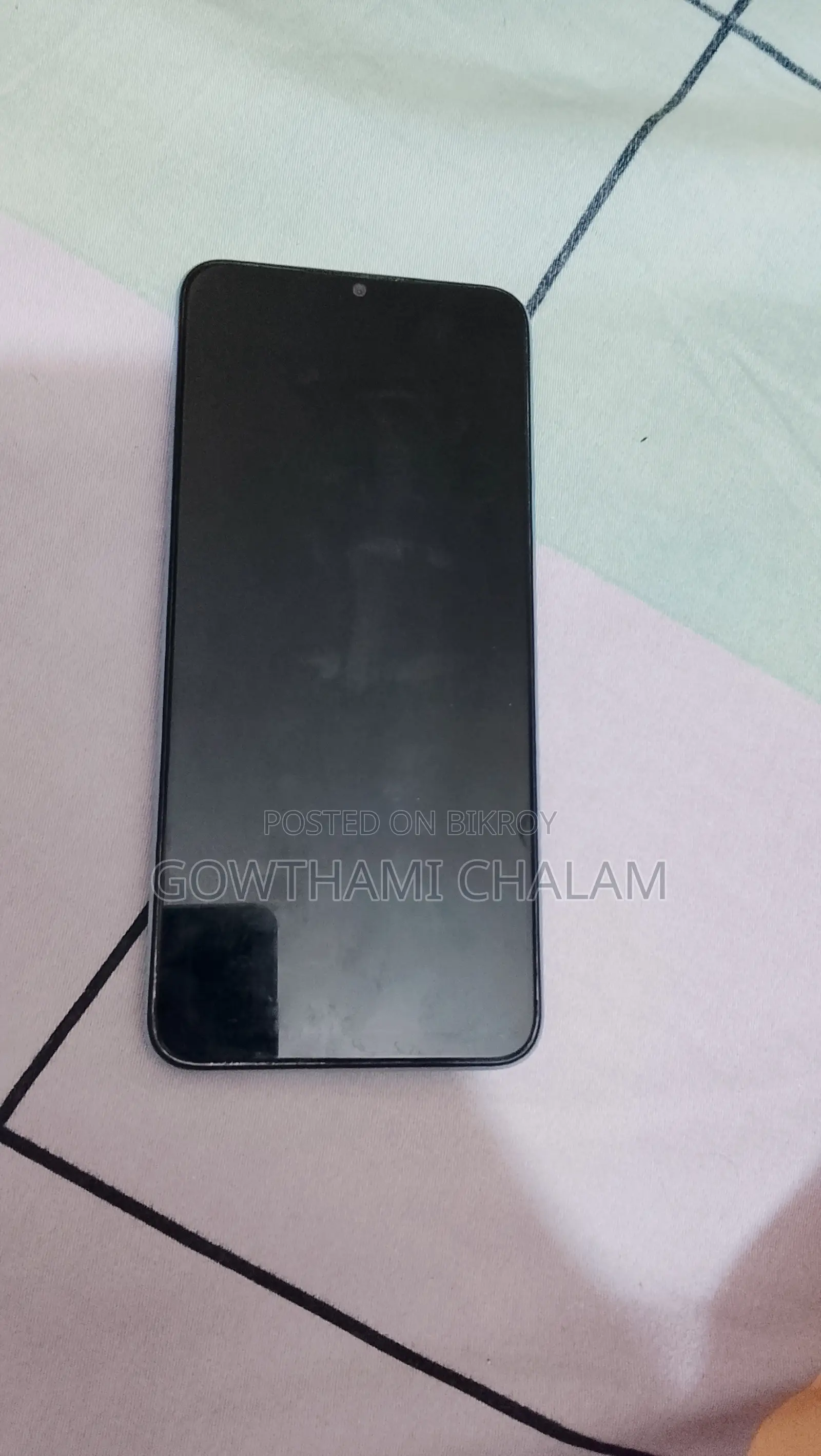 ওপ্পো এ১৭ ৬৪ জিবি নীল