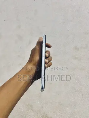 অপো এ১৭ ৬৪ জিবি নীল