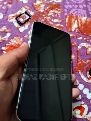 Apple iPhone 11 64 GB White