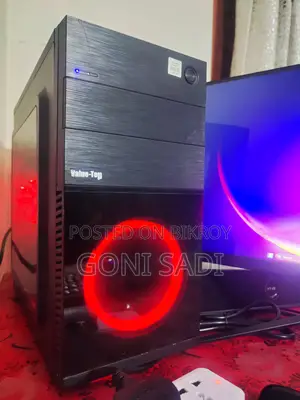New Desktop Computer Asus A4110 8GB Intel Core I5 SSD 128GB