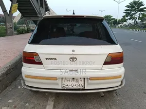 Toyota Starlet 1990 White