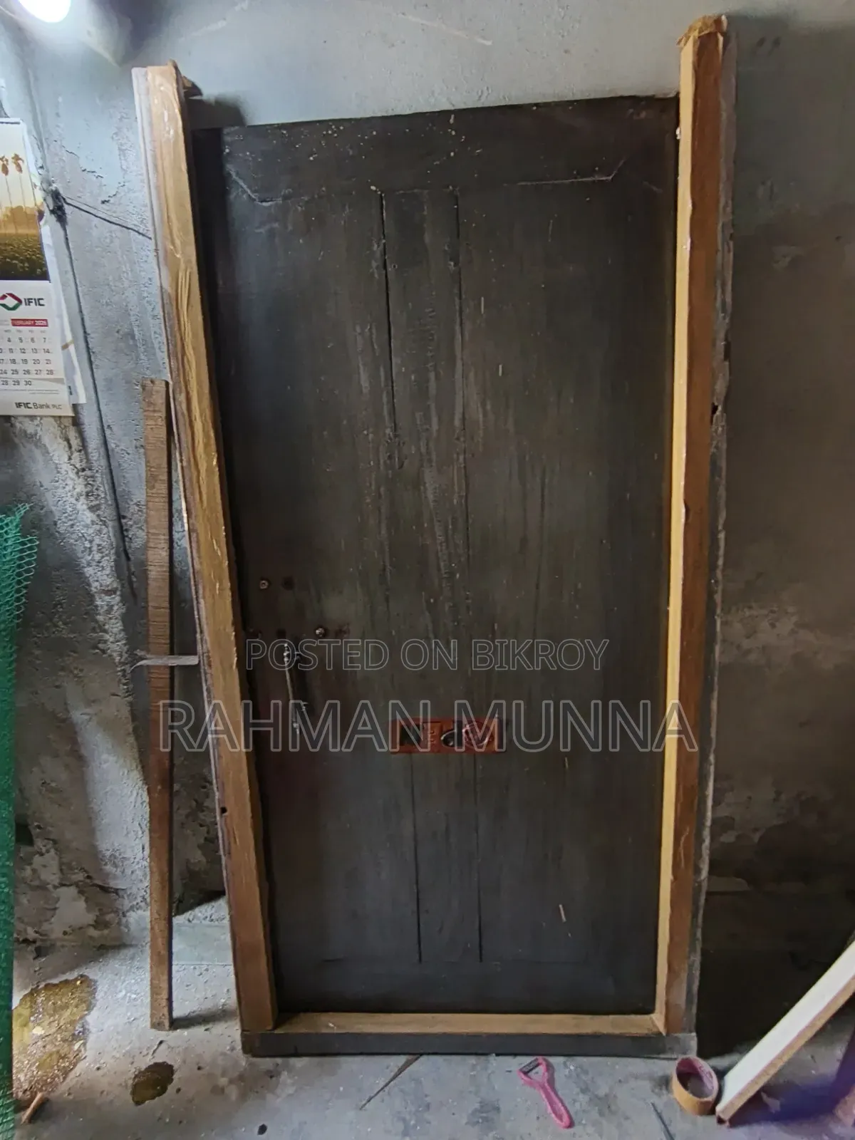 Single Door