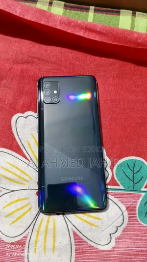 স্যামসাং গ্যালাক্সি এ৫১ ১২৮ জিবি কালো