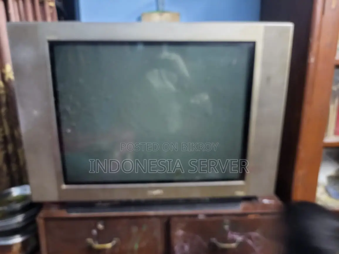 Original Sony Made in Japan 43 No Repairing History Box Tv .