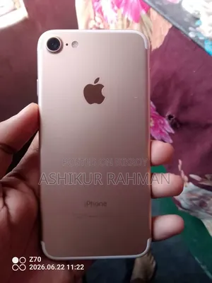 Apple iPhone 7 32 GB Gold