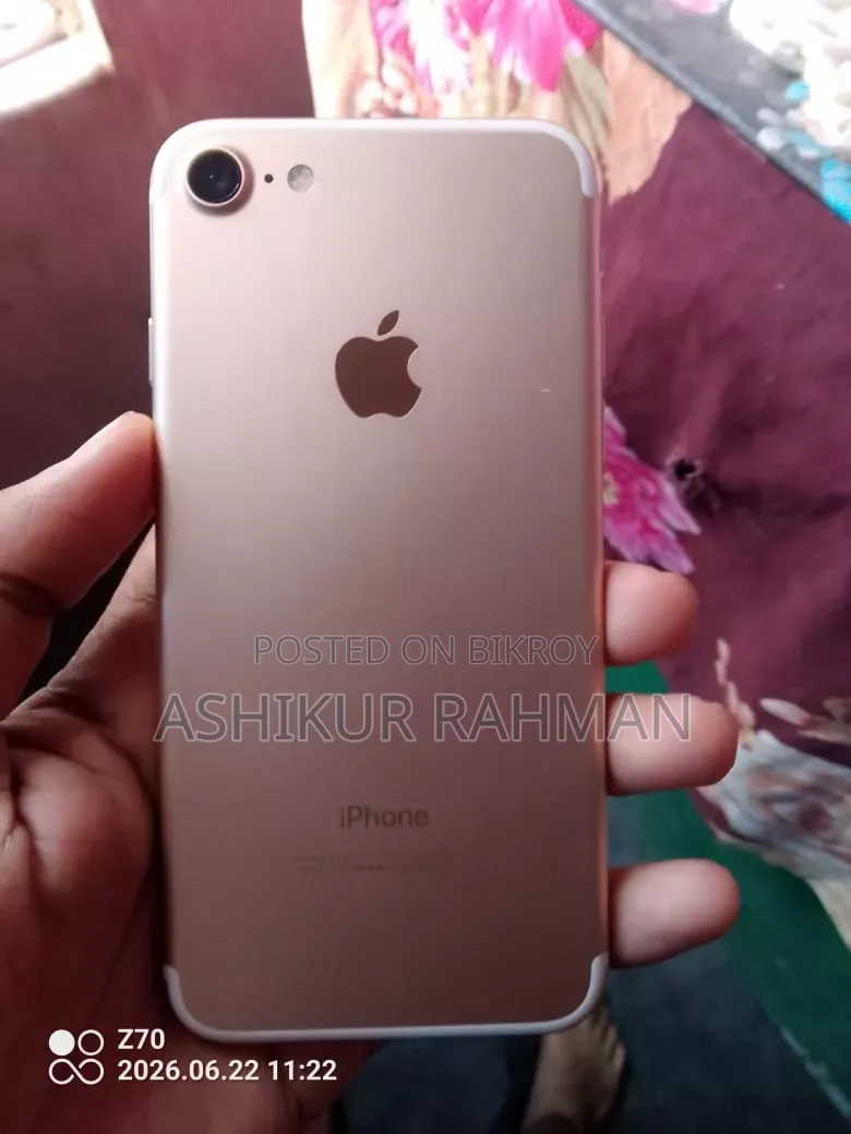 Apple iPhone 7 32 GB Gold