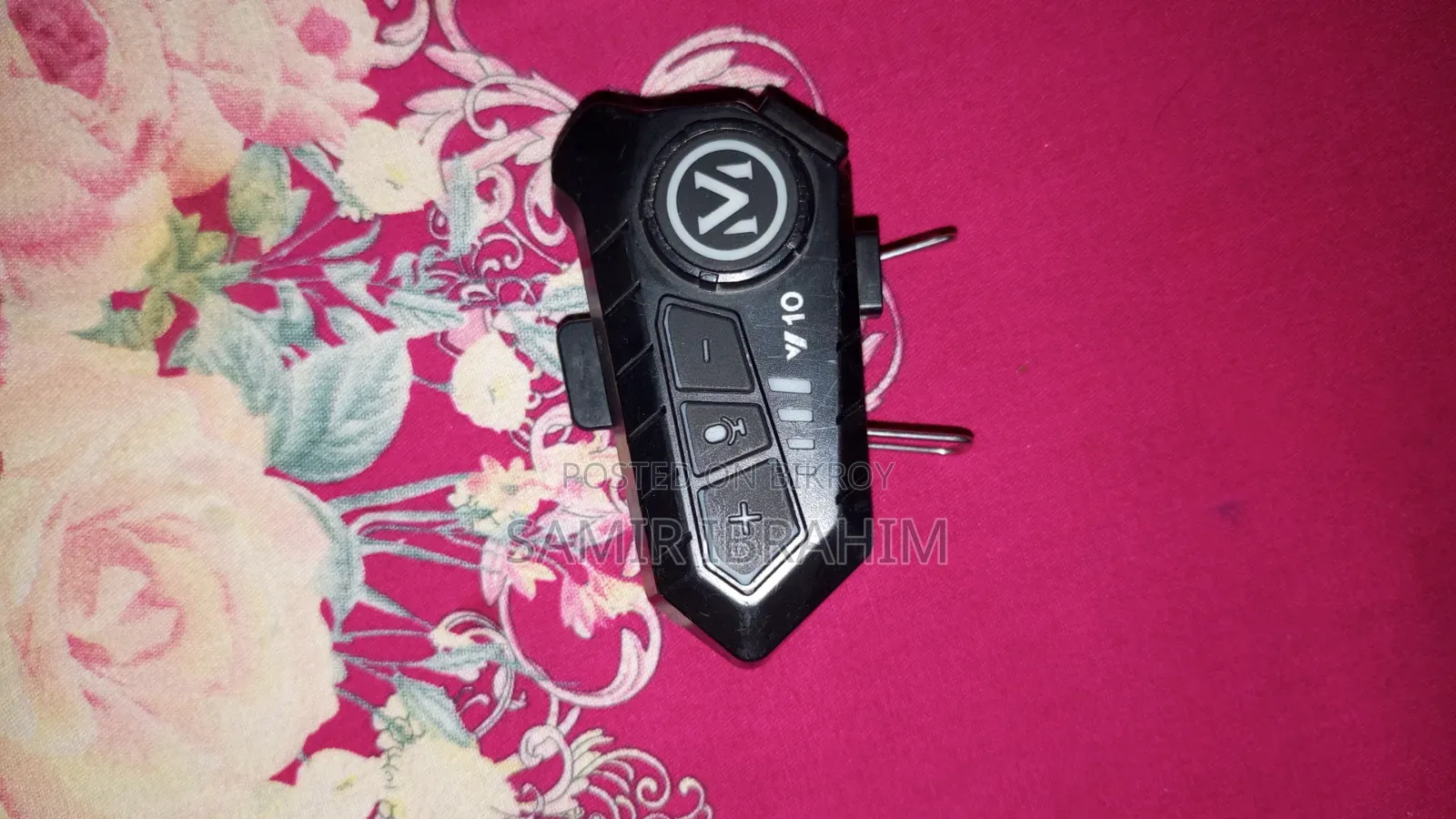 Y-10 Helmet Bluetooth Headset