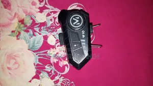 Y-10 Helmet Bluetooth Headset