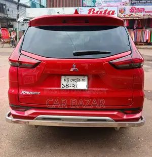Mitsubishi Xpander 2022 Red