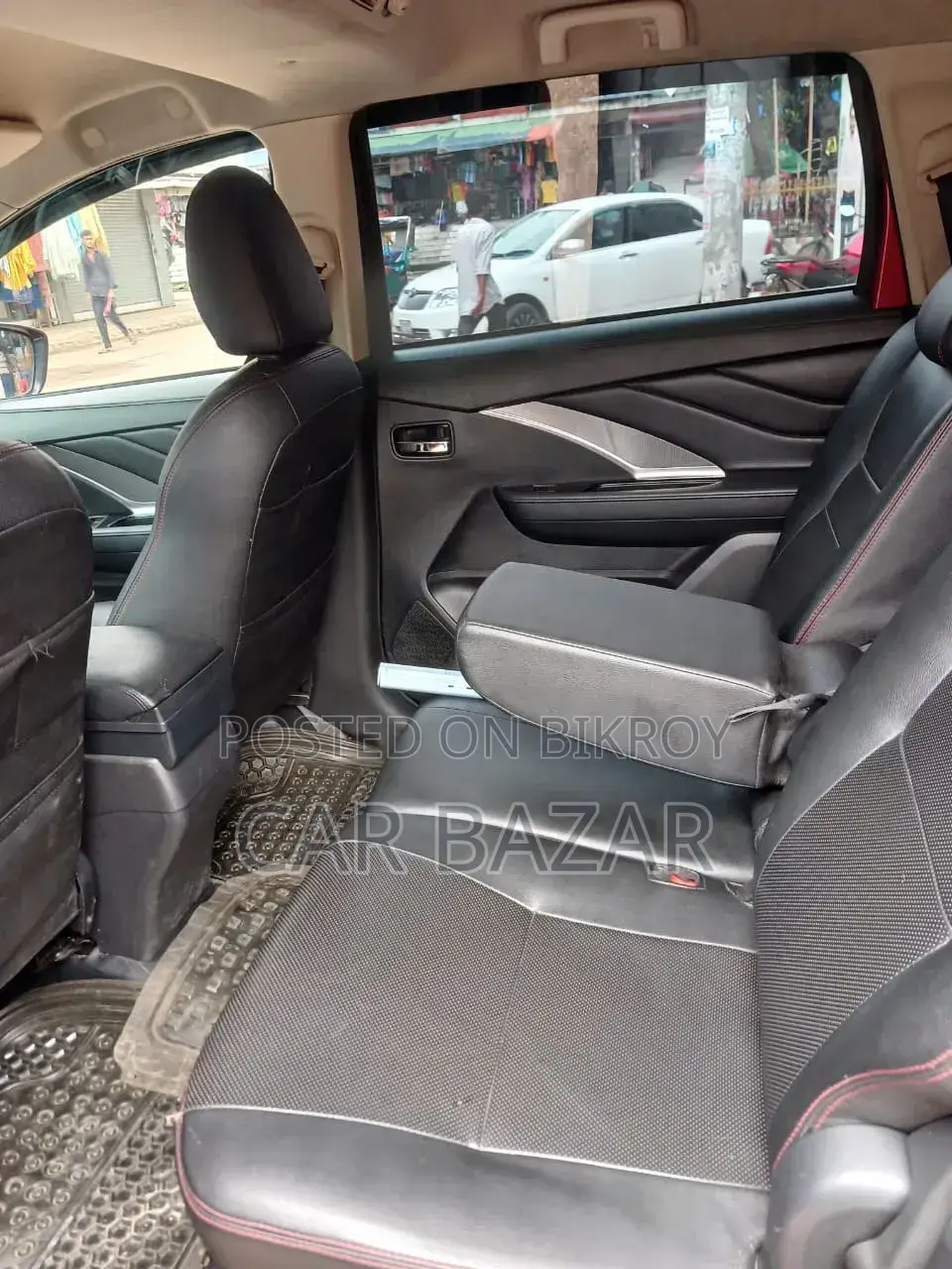 Mitsubishi Xpander 2022 Red