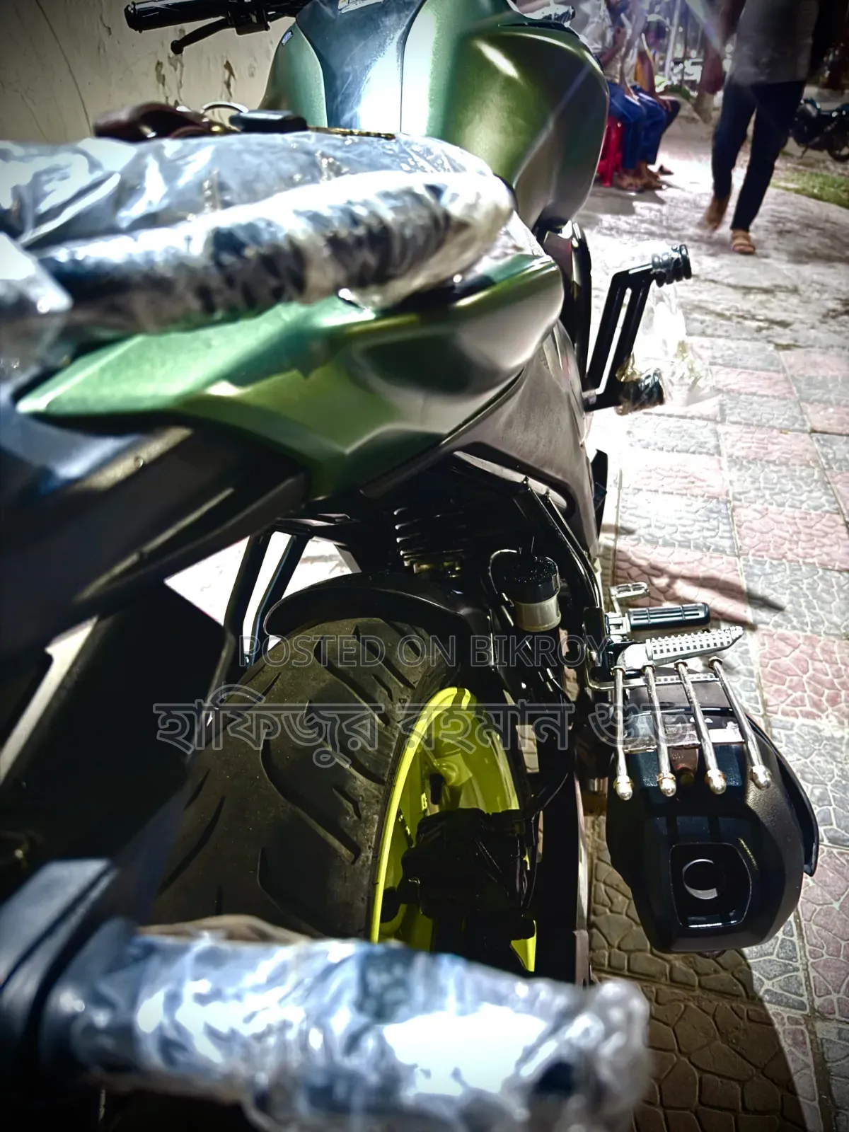 ইয়ামাহা এফজেড ২০২৪ সবুজ