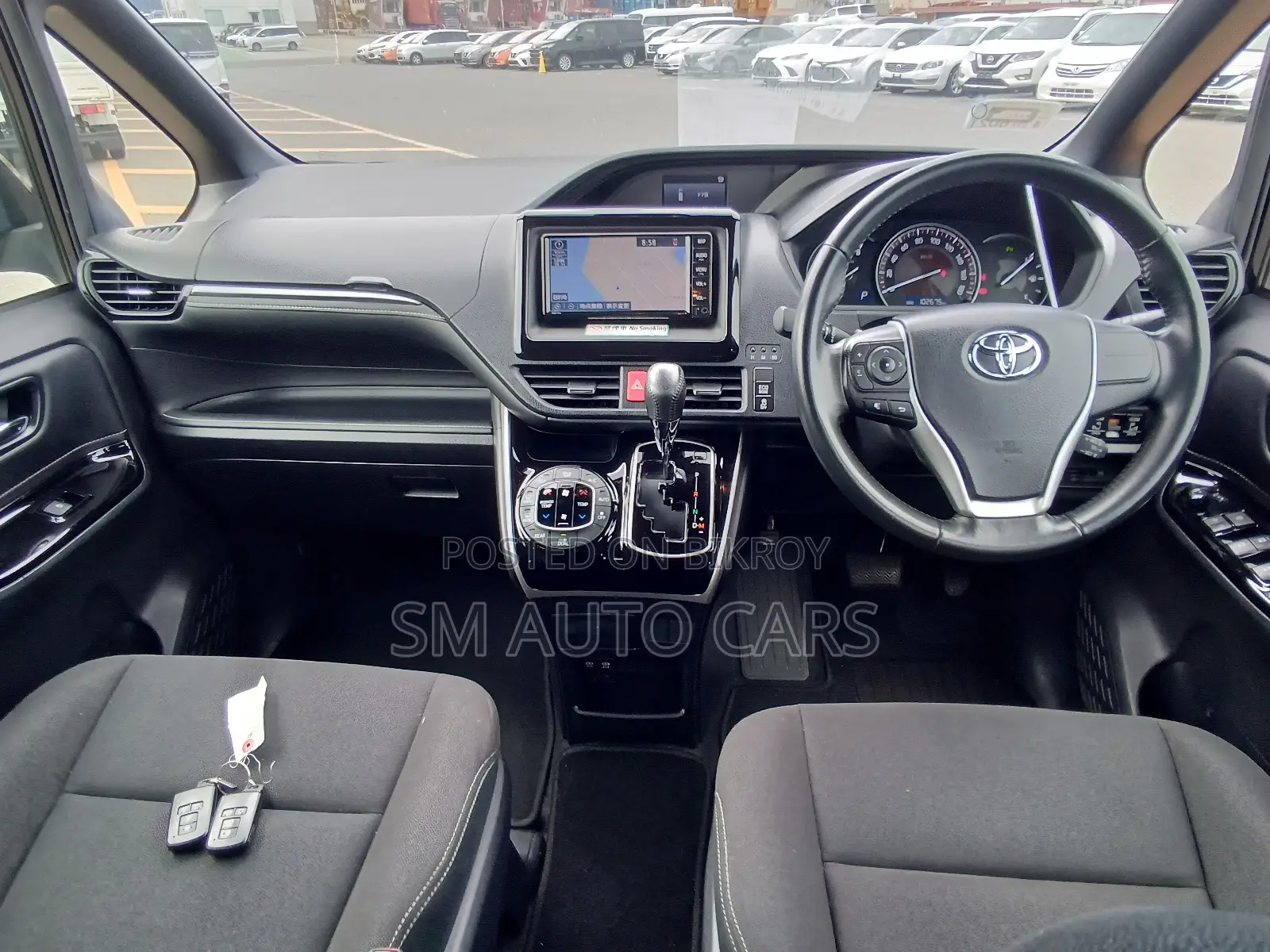 Toyota Esquire 2.0 FWD (8 Seater) 2020 Black