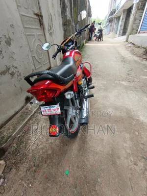 Hero HF Deluxe 2025 Red