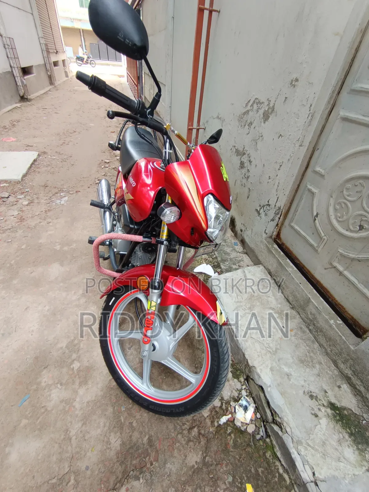 Hero HF Deluxe 2025 Red