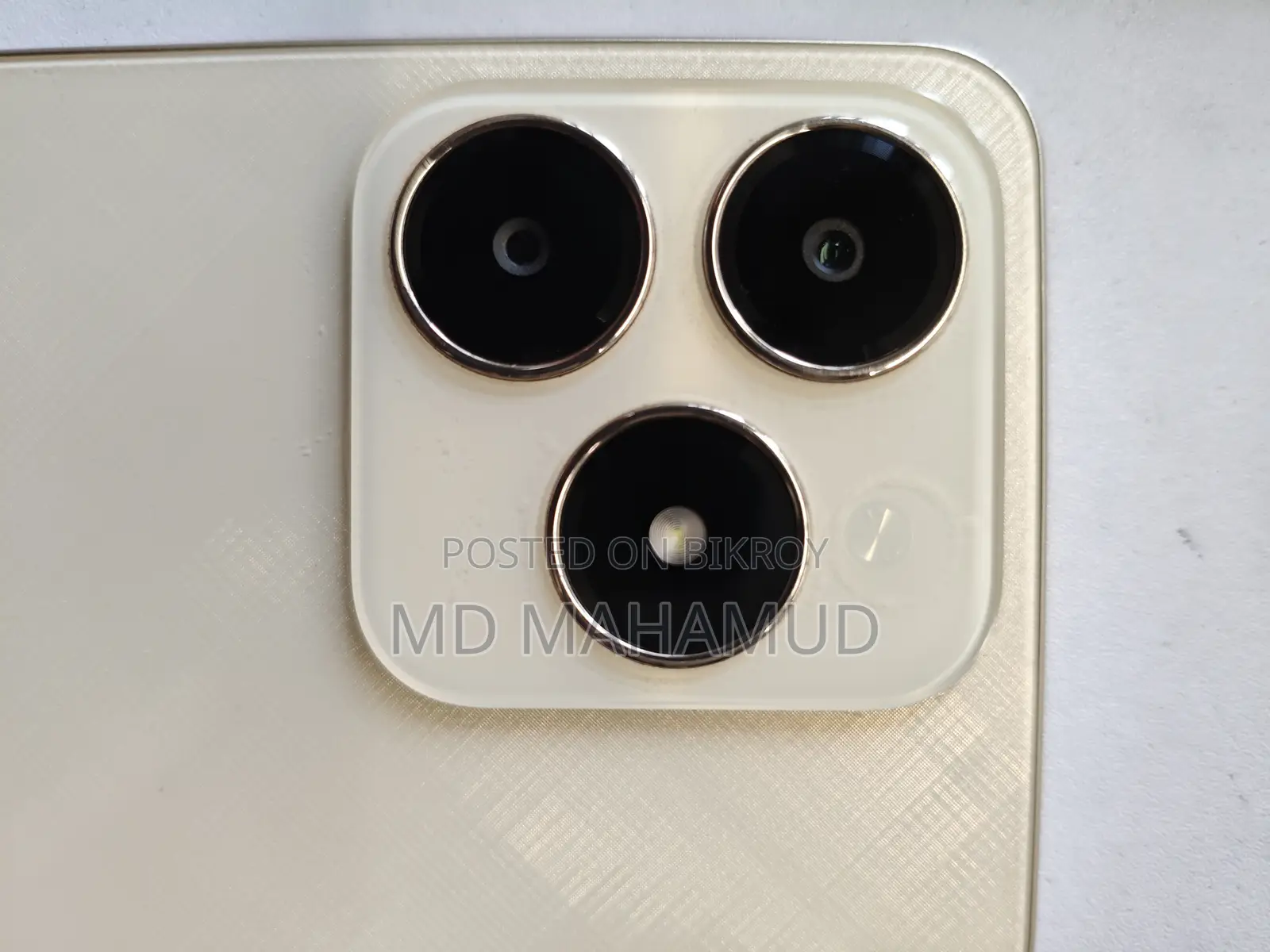 Realme C61 128 GB Yellow