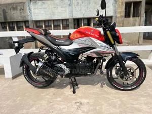 Suzuki Gixxer Fi ABS 2025 Orange