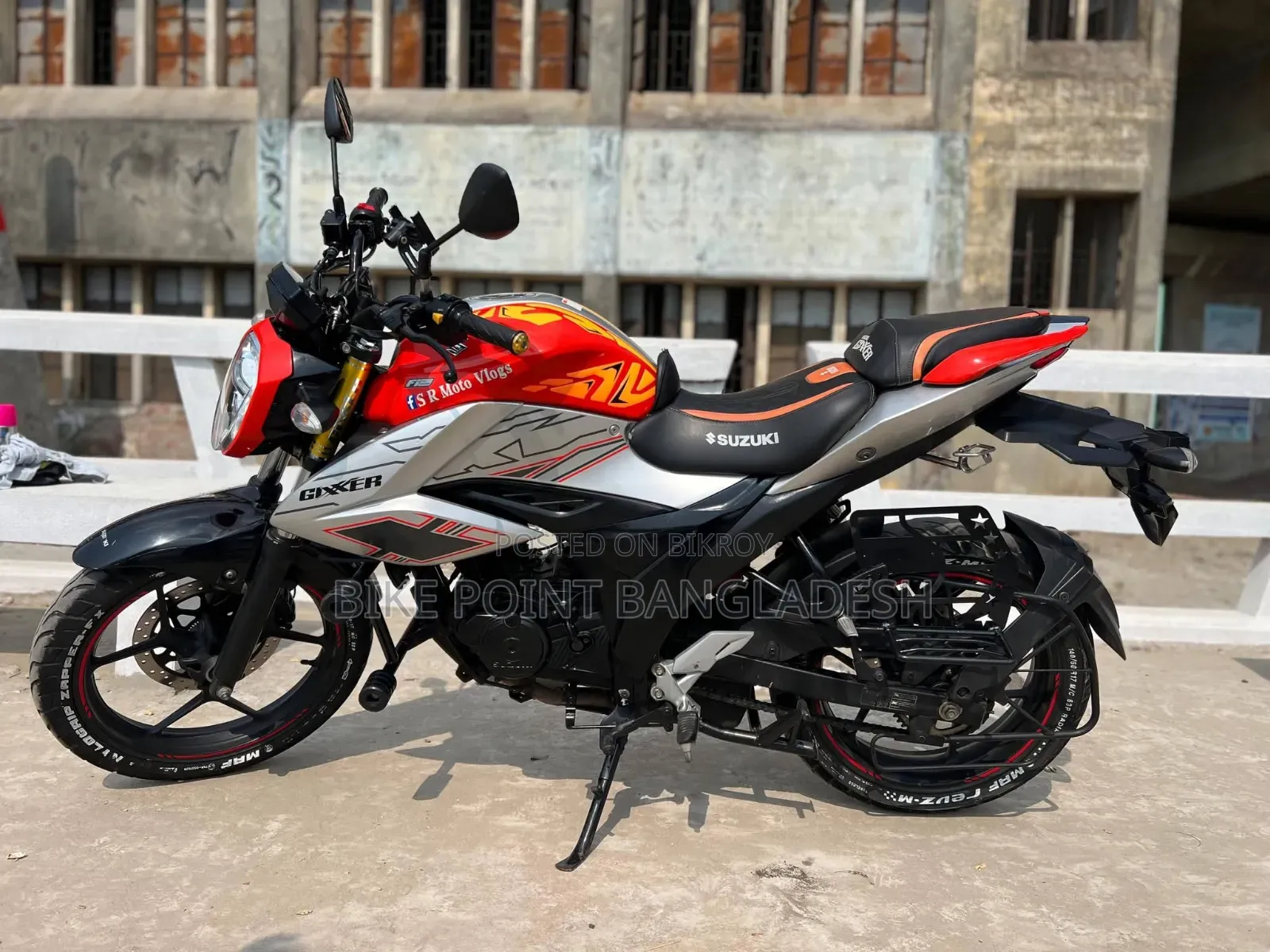 Suzuki Gixxer Fi ABS 2025 Orange