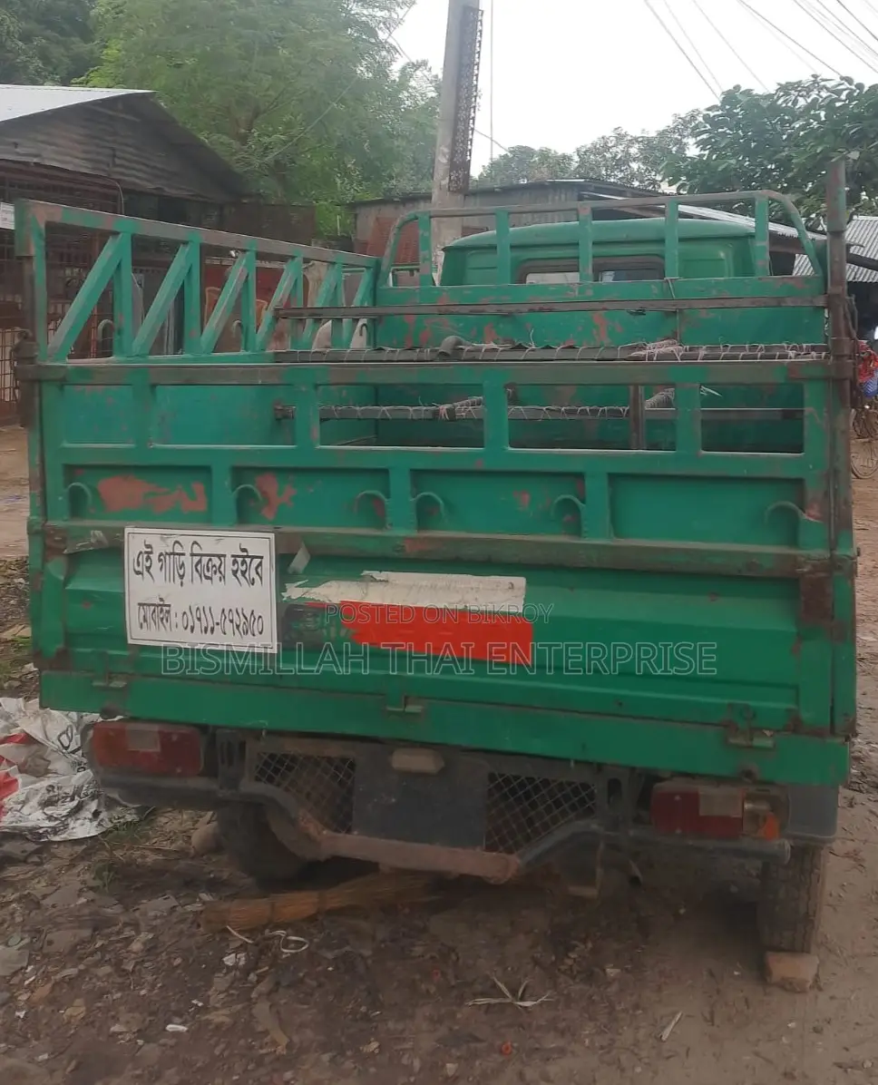Piaggio Apé Xtra LDX 230cc CNG থ্রি-হুইলার ২০২৩ সবুজ
