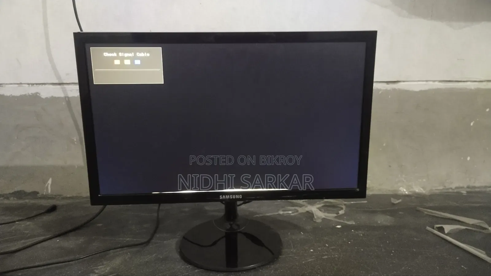 Monitor for sale. Samsung 19"