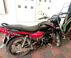 মোটরসাইকেল ২০১৮ কালো
