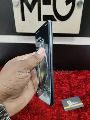 ওয়ানপ্লাস ১২আর ১২৮ জিবি ব্ল্যাক
