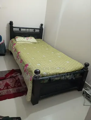 Single Bed, Garjan Wood