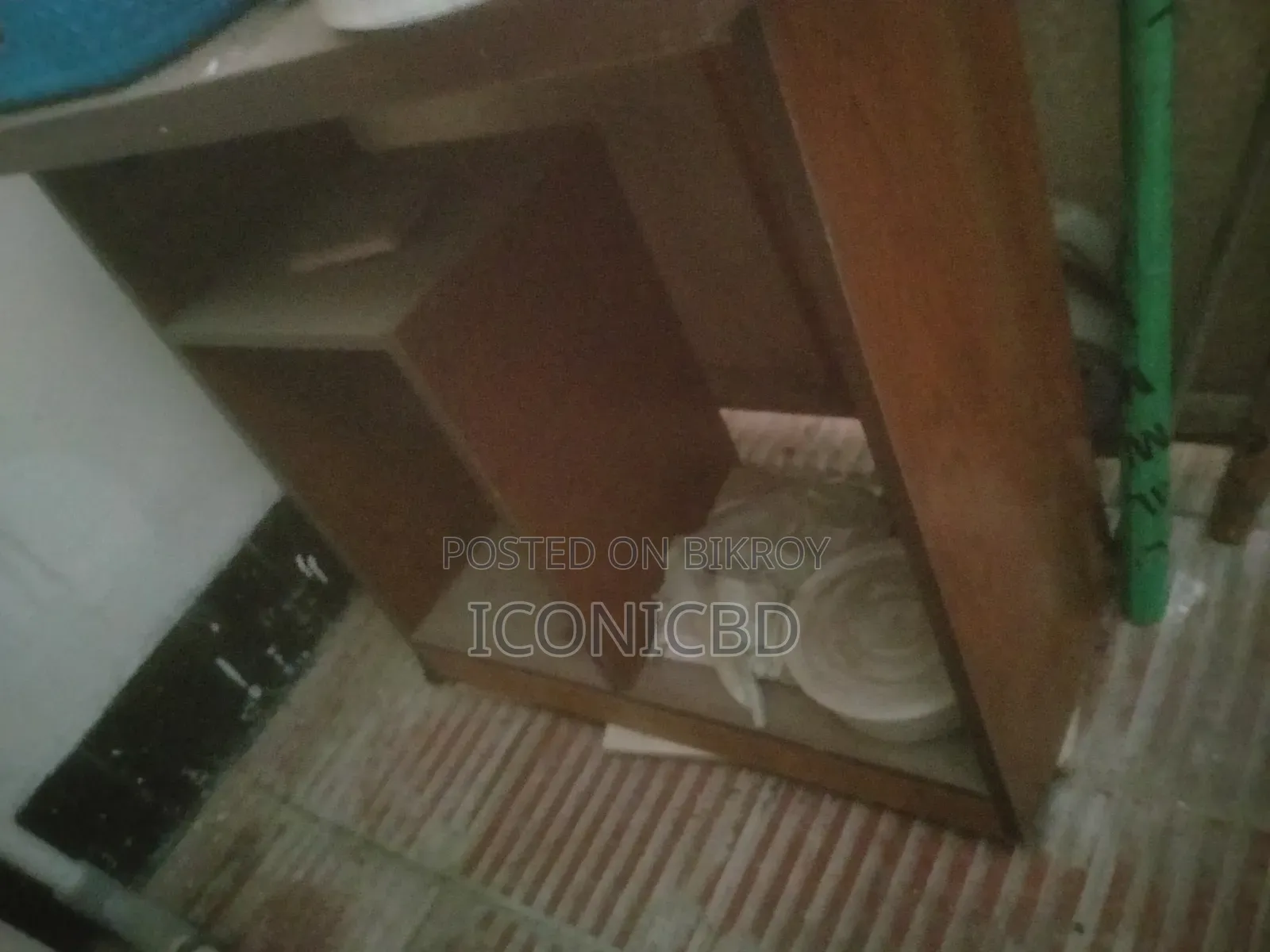 পিসি টেবিল চেয়ার