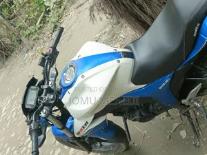 সুজুকি জিক্সার মনোটোন ২০১৯ নীল