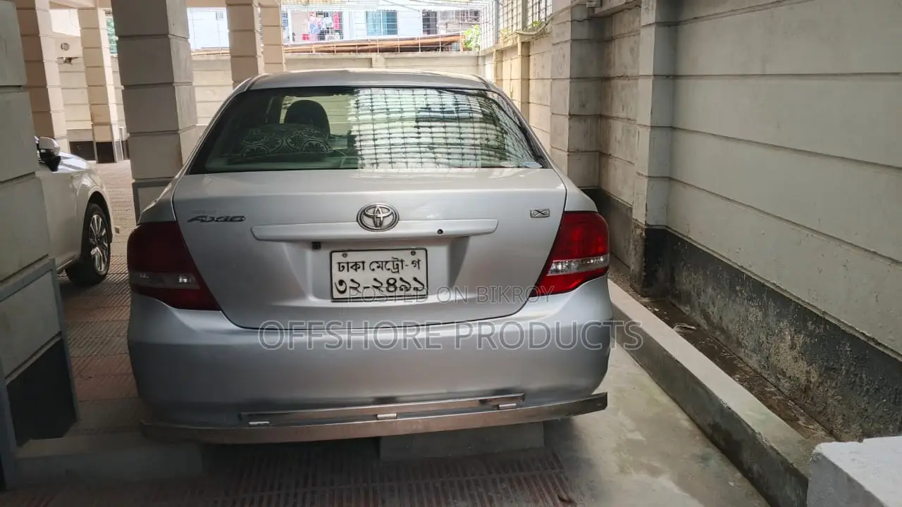 Toyota Axio 2012 Silver