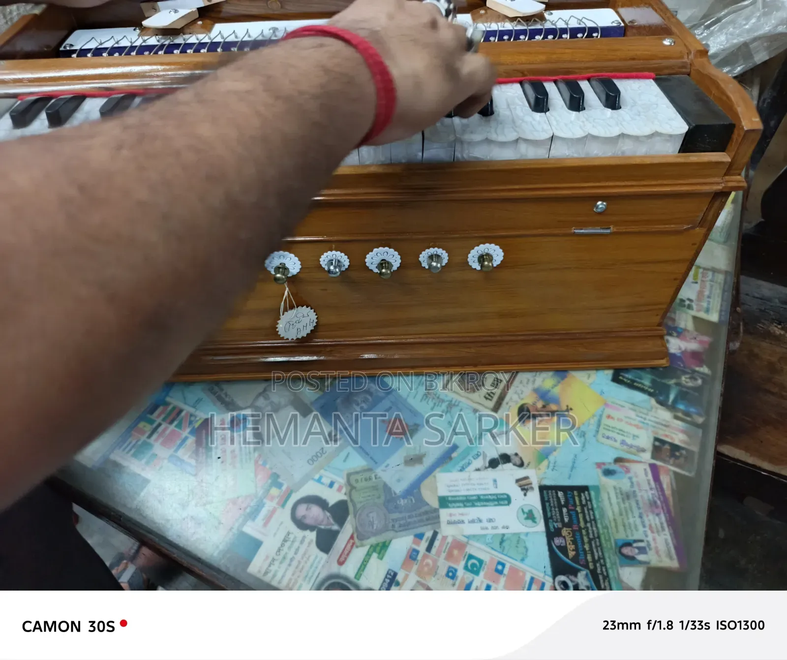 Harmonium Sell