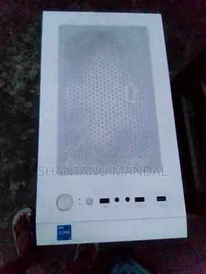 রিভেঞ্জার ঘোস্ট ২ আরজিবি মিড টাওয়ার হোয়াইট এটিএক্স গেমিং ডেস্কটপ কেসিং