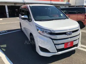 Toyota Noah 2021 Pearl