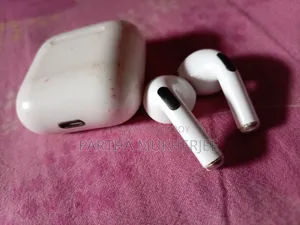 Airpods Pro (Master Copy) with good battery backup for sale
