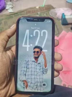 Apple iPhone 11 64 GB Red