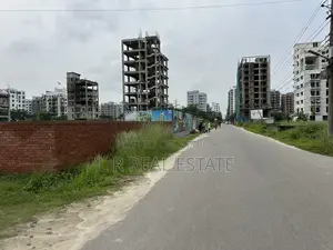 Block-I Extension, 4-Katha, South-Face, Bashundhara R/A